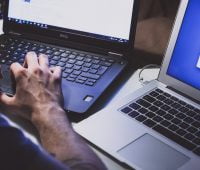 Förstå skillnaderna: utländska och svenska onlinecasinon